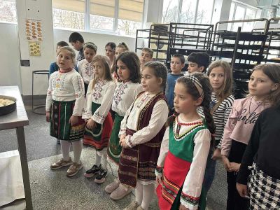 Баба Марта 2024 г - НУ Св. Св. Кирил и Методий - Троян
