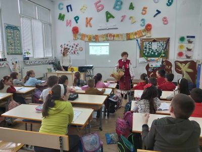 Баба Марта 2024 г - НУ Св. Св. Кирил и Методий - Троян
